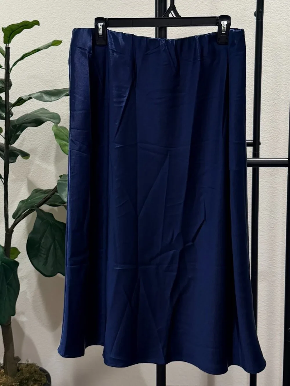 Navy Blue Stretch Satin Midi A-Line Skirt Size XL NWT - Picture 5 of 10